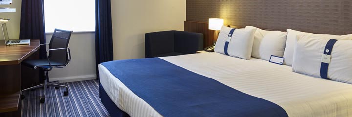 A double bedroom at the Holiday Inn Express Glenrothes