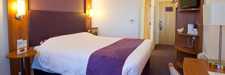 A double bedroom at the Premier Inn Ayr A77/Racecourse Hotel