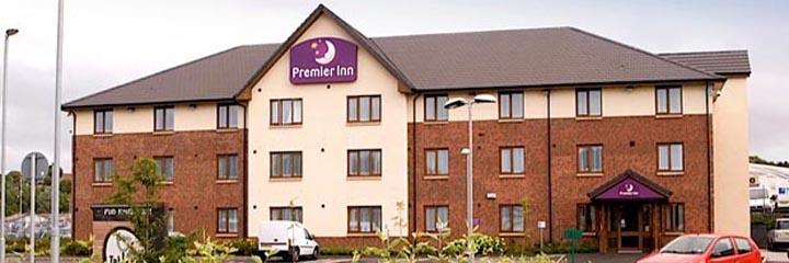 An exterior view of the Premier Inn East Kilbride Nerston Toll hotel