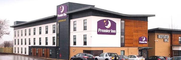 An exterior view of the Premier Inn Glasgow Newton Mearns, M77 hotel