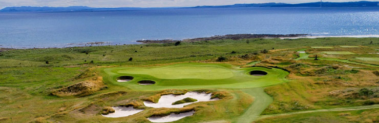 The 6th hole at Dumbarnie Links, looking over the Firth of Forth to East Lothian