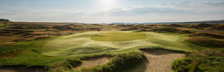 The 16th green at Dumbarnie Golf Links in Fife