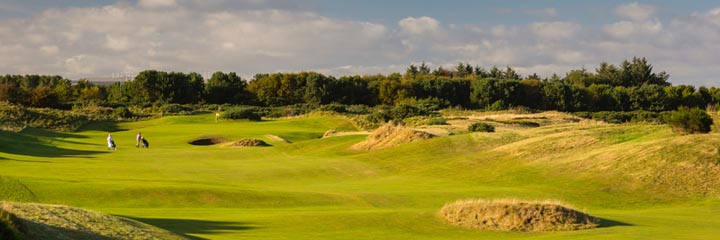The 2nd hole at Dundonald Links