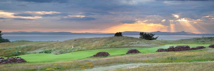 A view of the Renaissance Club by Gullane