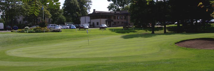 Looking towards the clubhouse at Wishaw Golf Club